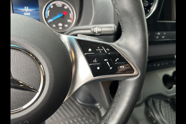 Mercedes-Benz eSprinter 320 L2 H2 Select 81kWh / Snel laden 115Kw / LED / Distronic / Carplay / Navigatie / Camera / LMV / 270 Graden achterdeuren