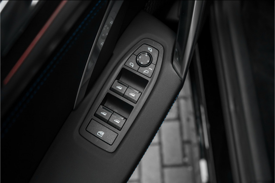 BMW X1 sDrive20i M-Sport Pro Pano Keyless Premium Camera 19"