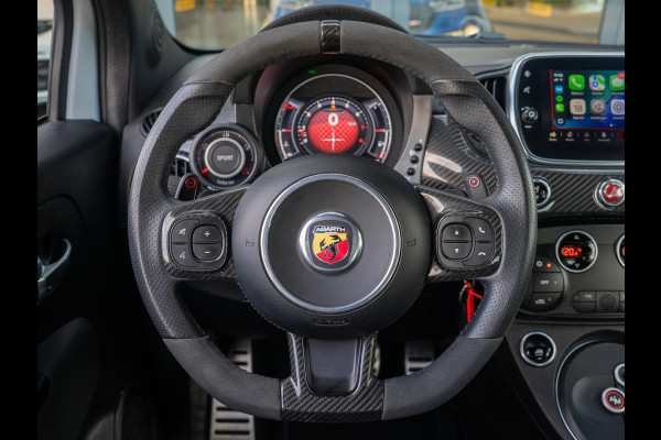 Abarth 595 Esseesse 1.4 T-Jet 180PK | Akrapovic |Xenon | Carbon | Carplay