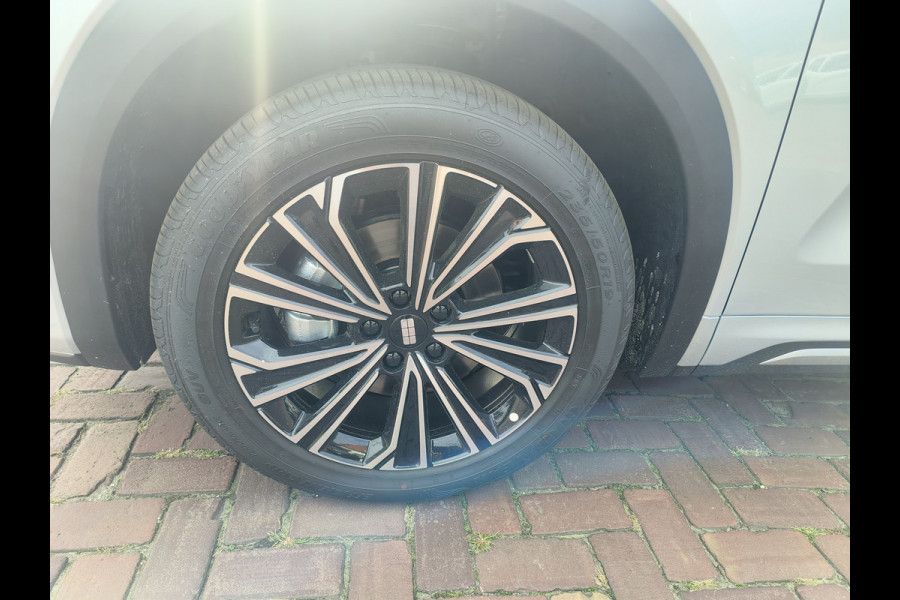 GEELY Starray EM-i 1.5 Max+ Rijklaar + 8 jaar Fabrieksgarantie “Sinds 1970 | 5.000+ reviews | Score 9,5 | Service zoals ’t hoort”