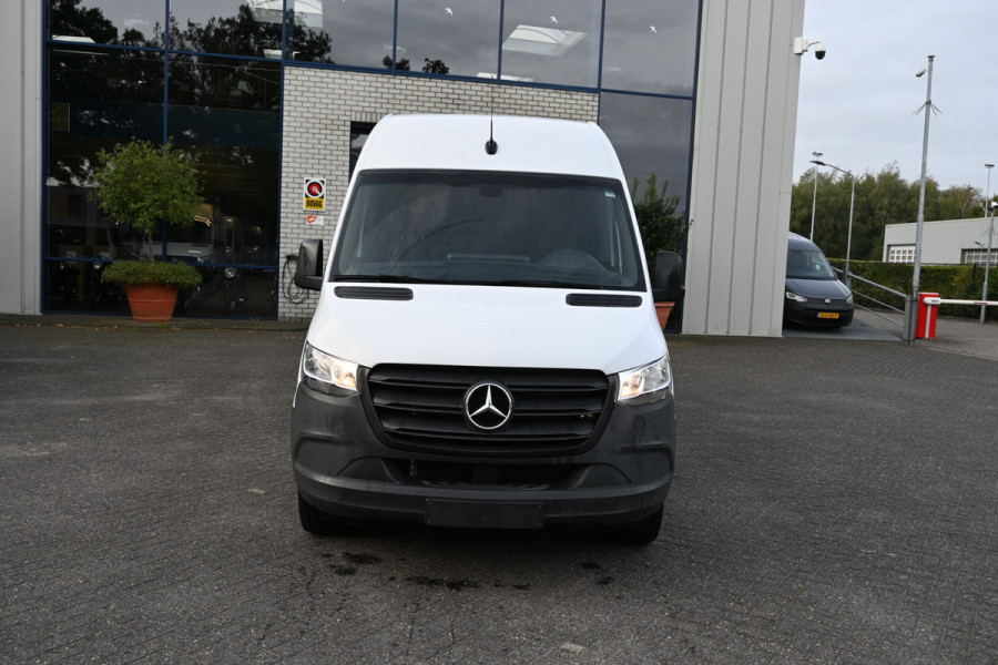 Mercedes-Benz Sprinter 317 CDI L3H2 RWD 3500kg Trekhaak, MBUX navigatie met camera, Etc.
