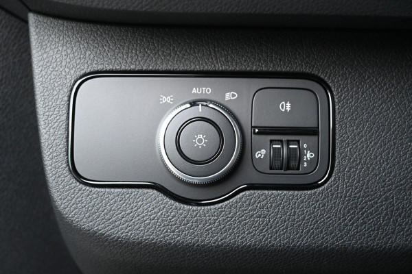 Mercedes-Benz Sprinter 317 CDI L3H2 RWD 3500kg Trekhaak, MBUX navigatie met camera, Etc.