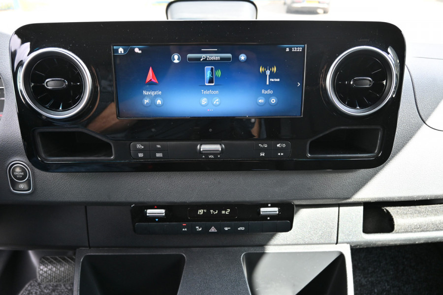 Mercedes-Benz Sprinter 317 CDI L2H2 Pro LED, Geveerde stoel, Navigatie met camera