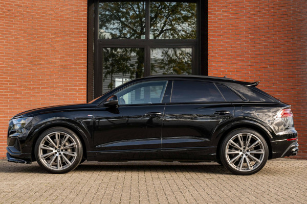 Audi Q8 55 TFSI e quattro S-Line Nightvision Softclose SQ8