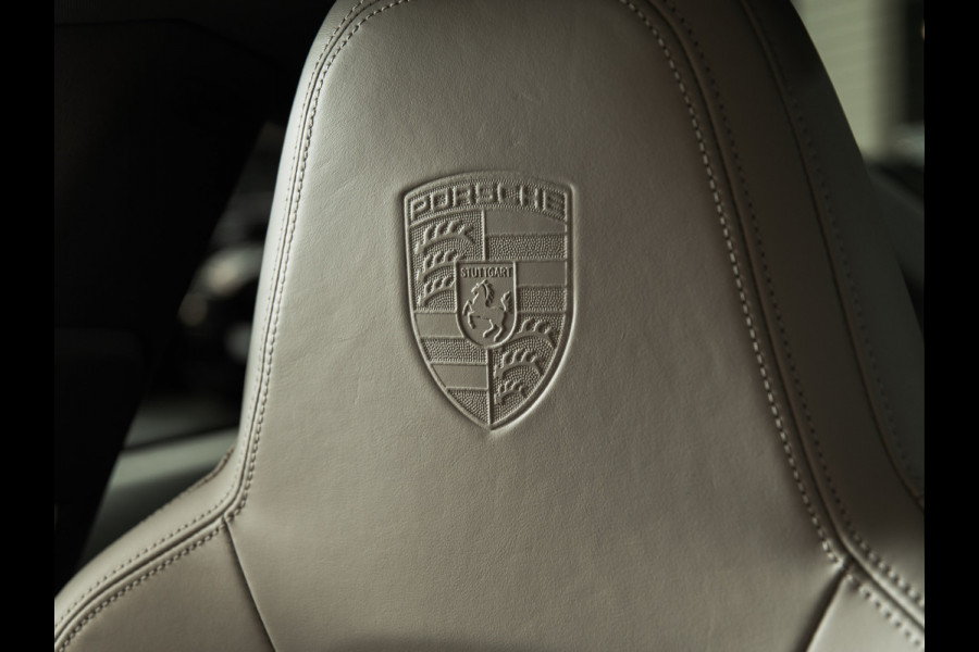 Porsche 911 3.0 Carrera 4S AEROKIT | BURMESTER | 18-VOUDIG | SCHUIFDAK