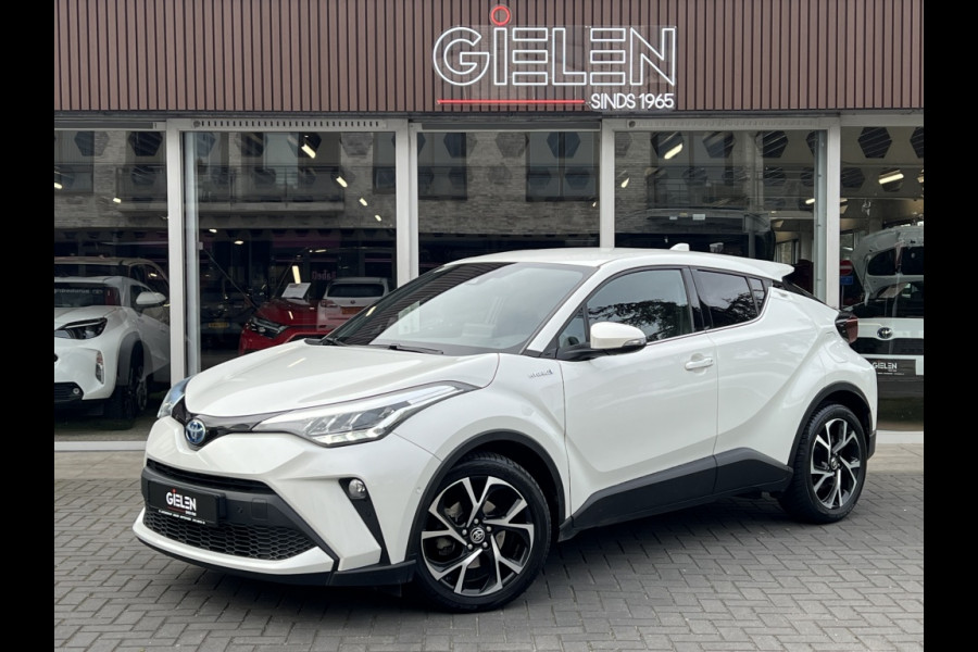 Toyota C-HR 2.0 Hybrid Style | Parelmoer wit, Dodehoekherkenning, Stoel + Stuurverwarming, Parkeersensoren, CarPlay, Navigatie
