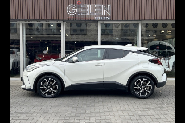Toyota C-HR 2.0 Hybrid Style | Parelmoer wit, Dodehoekherkenning, Stoel + Stuurverwarming, Parkeersensoren, CarPlay, Navigatie