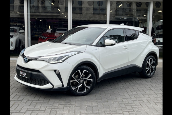 Toyota C-HR 2.0 Hybrid Style | Parelmoer wit, Dodehoekherkenning, Stoel + Stuurverwarming, Parkeersensoren, CarPlay, Navigatie