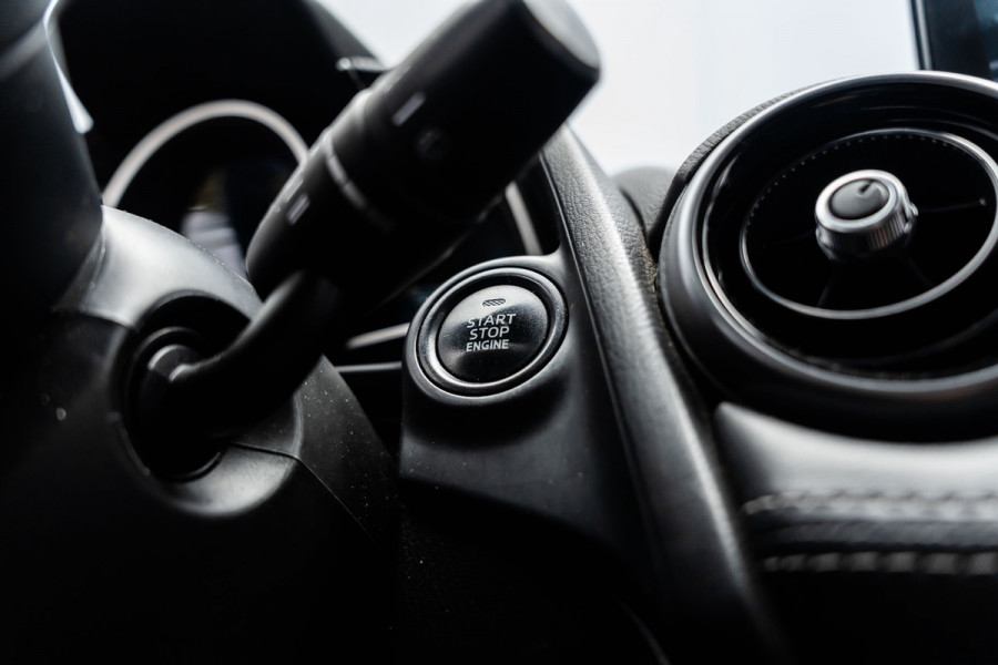 Mazda CX-3 2.0 Vision Automaat | CarPlay | Trekhaak|Topstaat