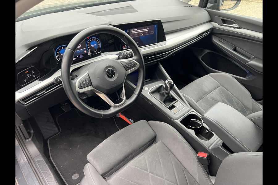 Volkswagen Golf Variant 1.5 TSI Life Business/Trekhaak (16.399 EX BTW)