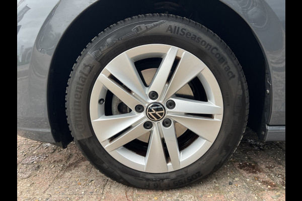 Volkswagen Golf Variant 1.5 TSI Life Business/Trekhaak (16.399 EX BTW)