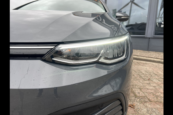 Volkswagen Golf Variant 1.5 TSI Life Business/Trekhaak (16.399 EX BTW)