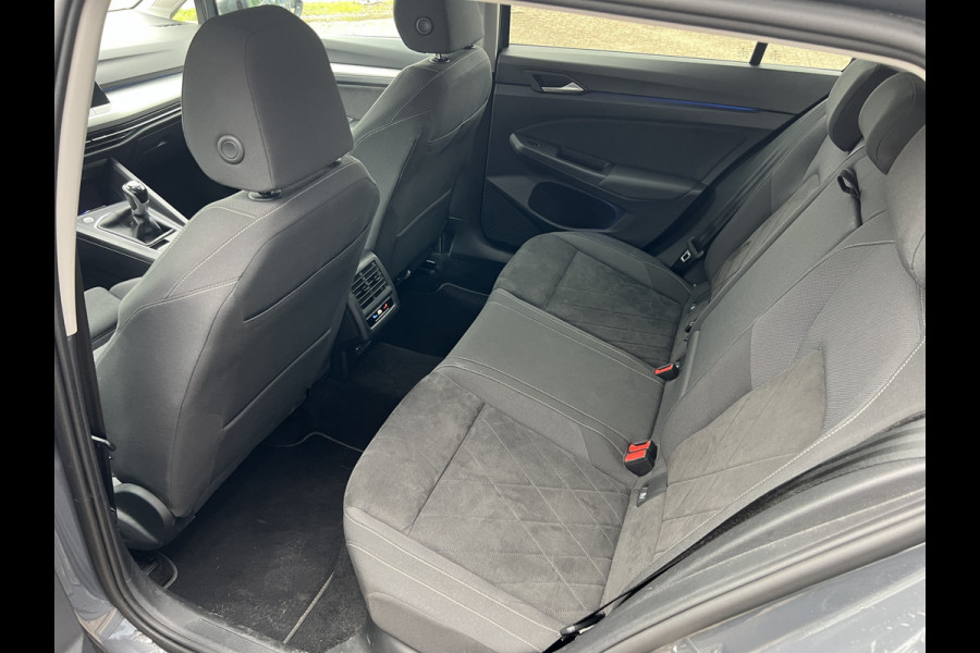 Volkswagen Golf Variant 1.5 TSI Life Business/Trekhaak (16.399 EX BTW)