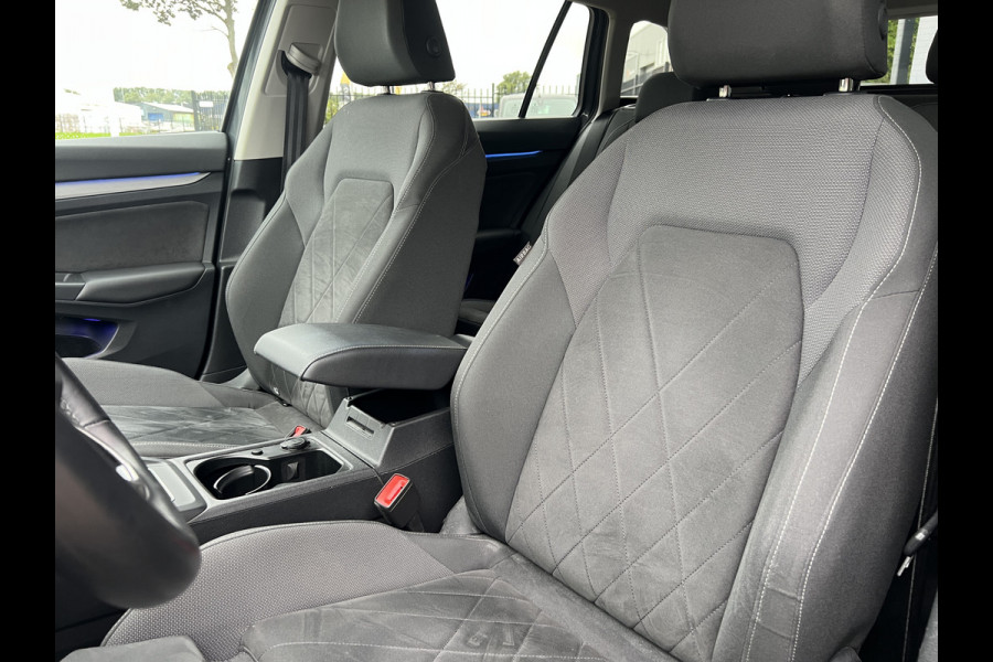 Volkswagen Golf Variant 1.5 TSI Life Business/Trekhaak (16.399 EX BTW)