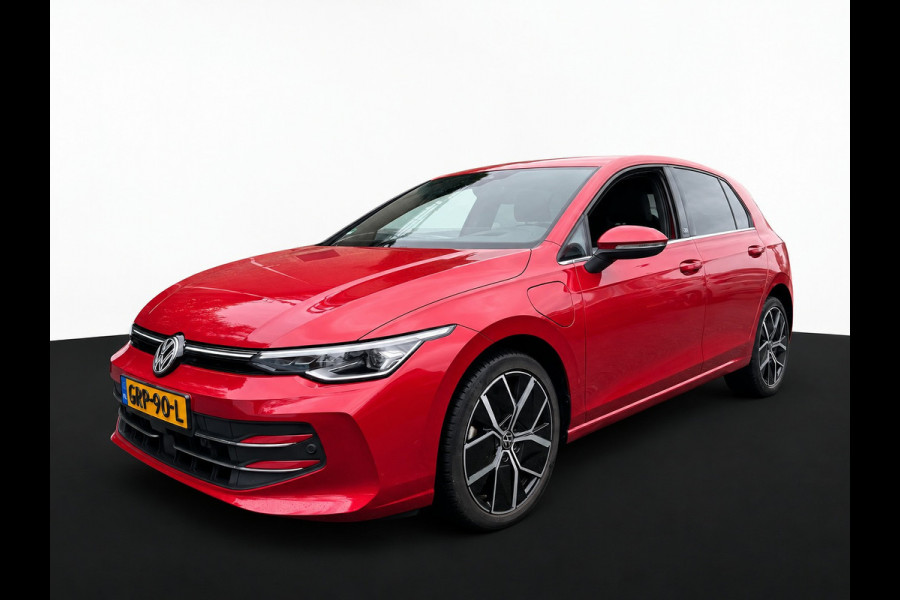 Volkswagen Golf 1.5 eHybrid 204PK PHEV 50 JAREN EDITIE CAMERA/ALCANTARA/TREKHAAK/HEAD-UP
