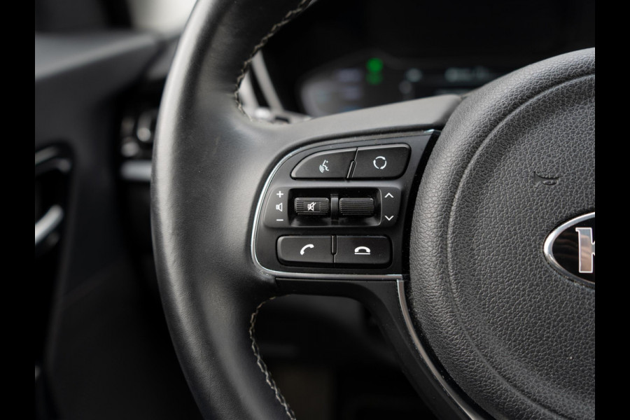 Kia Niro 1.6 GDi Hybrid DynamicLine | Navigatie | Achteruitrijcamera | Trekhaak |