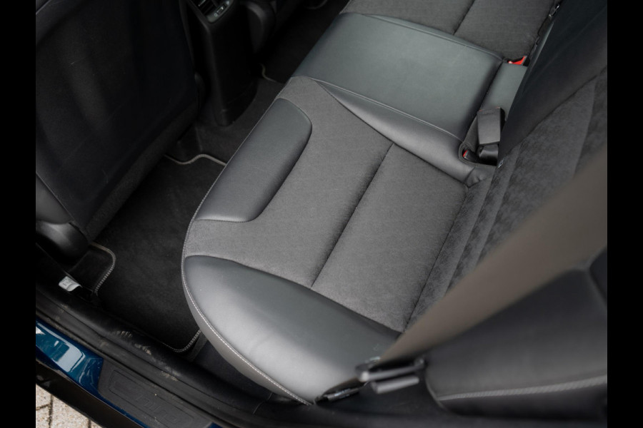 Kia Niro 1.6 GDi Hybrid DynamicLine | Navigatie | Achteruitrijcamera | Trekhaak |