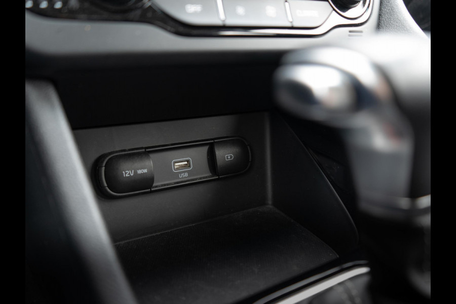 Kia Niro 1.6 GDi Hybrid DynamicLine | Navigatie | Achteruitrijcamera | Trekhaak |