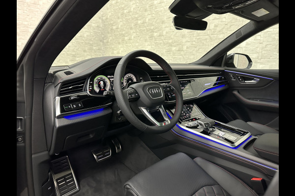 Audi Q8 60e Competition 490pk | 4WS | Massage | Carbon | Ventilatie | Valcona Leder+ Pakket | B&O Sound | 23'' | Alcantara hemel | Head-Up | Soft-Close | Panorama | 2x Memory | Trekhaak | Keyless-Entry | Luchtvering | Nieuw | Fabrieksgarantie.