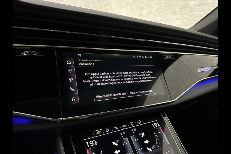 Audi Q8 60e Competition 490pk | 4WS | Massage | Carbon | Ventilatie | Valcona Leder+ Pakket | B&O Sound | 23'' | Alcantara hemel | Head-Up | Soft-Close | Panorama | 2x Memory | Trekhaak | Keyless-Entry | Luchtvering | Nieuw | Fabrieksgarantie.