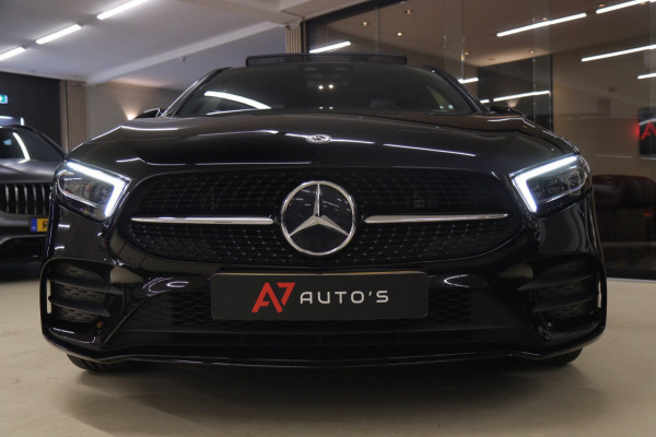 Mercedes-Benz A-Klasse 250 e Premium Plus AMG NIGHT PAKKET PANO/BLACKSTYLE/CARPLAY/CAM/BOMVOL