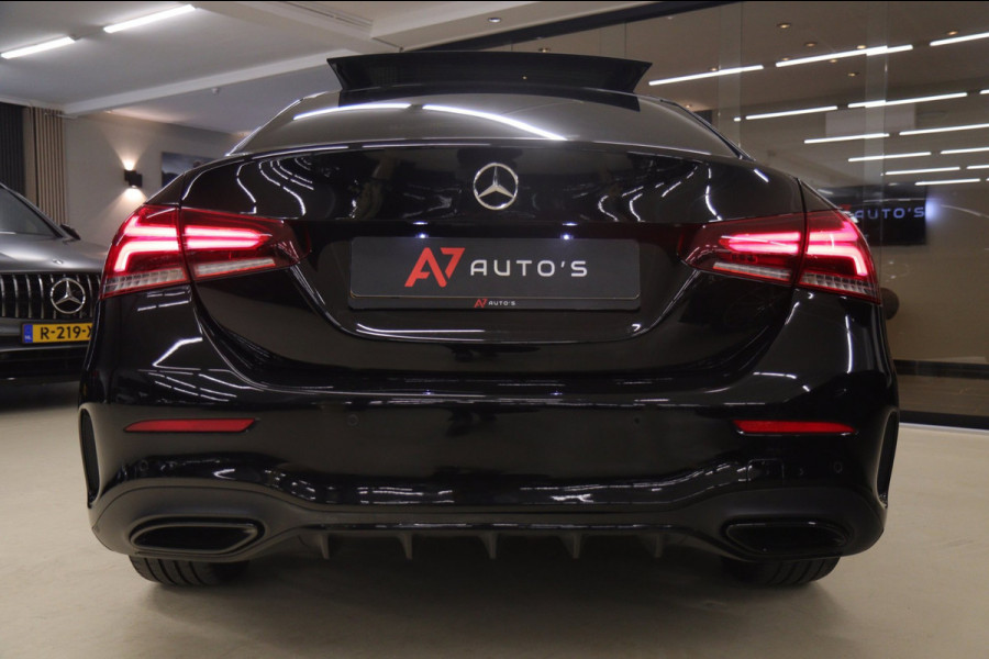 Mercedes-Benz A-Klasse 250 e Premium Plus AMG NIGHT PAKKET PANO/BLACKSTYLE/CARPLAY/CAM/BOMVOL