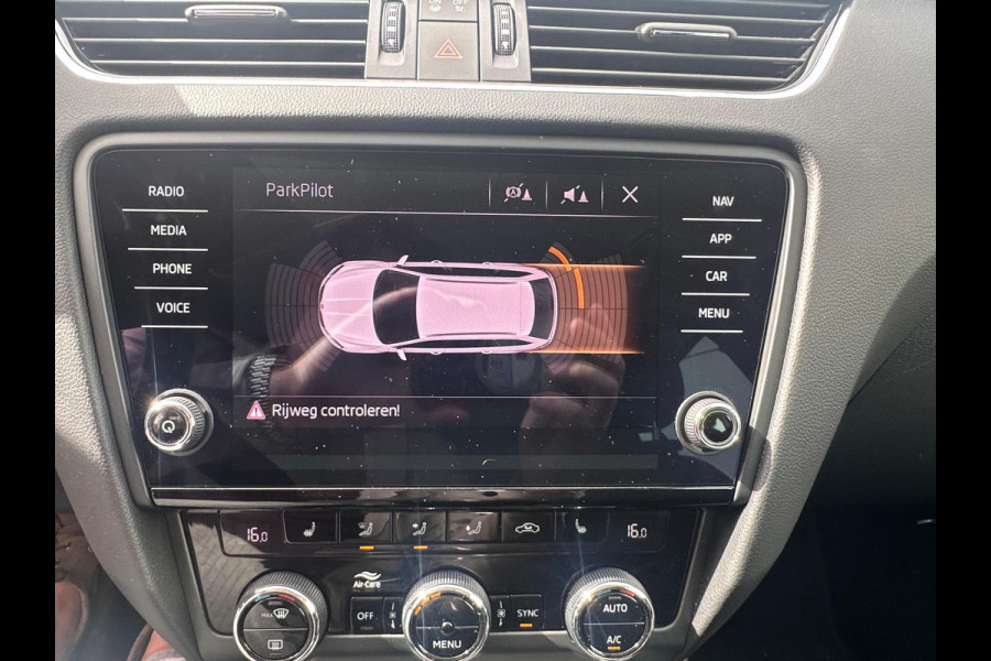 Škoda Octavia Combi 1.0 TSI Greentech Ambition Business NAVI| STOELVERWARMING | CARPLAY | ECC