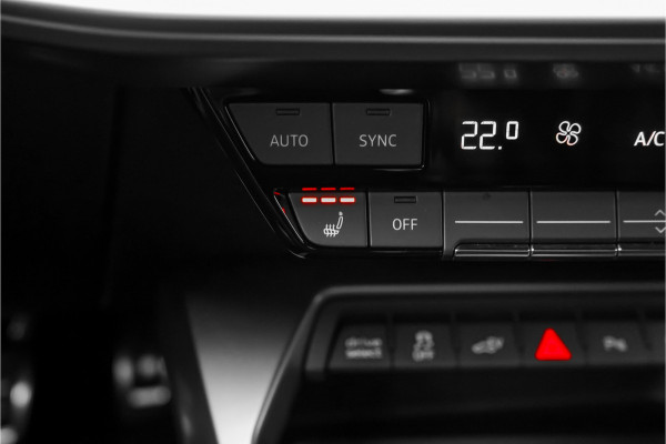 Audi A3 Sportback 40 TFSI e S-Line ACC Matrix LED B&O Ambiente Trekhaak 18"