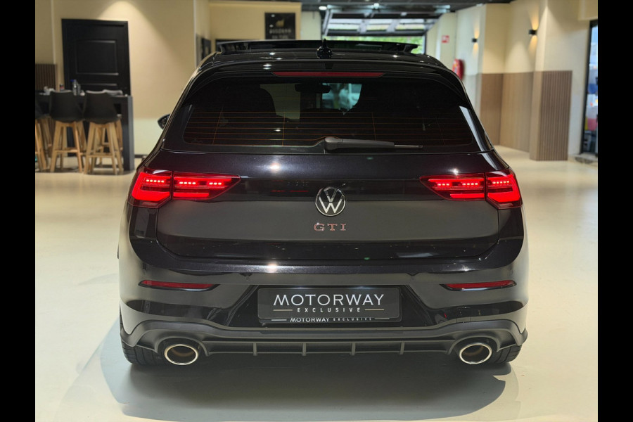 Volkswagen Golf 2.0 TSI GTI| 45 JAHRE CLUBSPORT|Nürburgring|Pano|Matrix|Keyless|Blindspot