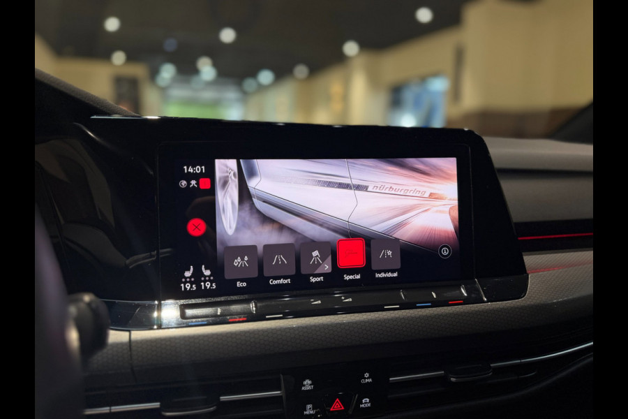 Volkswagen Golf 2.0 TSI GTI| 45 JAHRE CLUBSPORT|Nürburgring|Pano|Matrix|Keyless|Blindspot