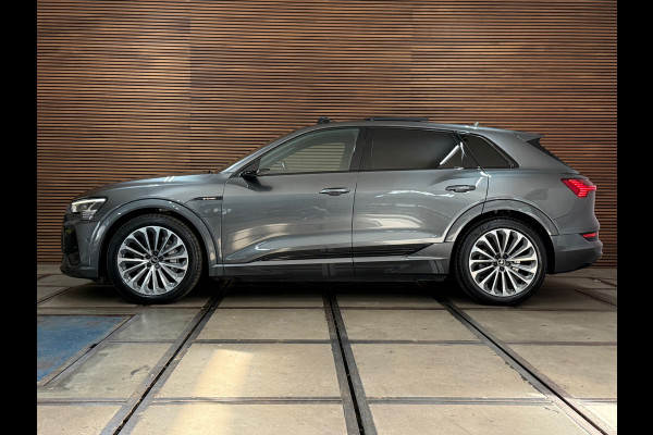 Audi e-tron 55 quattro S-line edition 95 kWh | 408PK | Pano | Trekhaak | 360 | Ambient+ |MMI+ | HuD |Tour Pakket | Luchtvering