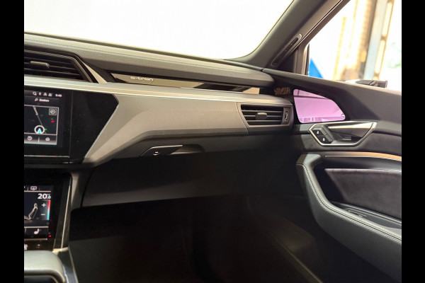 Audi e-tron 55 quattro S-line edition 95 kWh | 408PK | Pano | Trekhaak | 360 | Ambient+ |MMI+ | HuD |Tour Pakket | Luchtvering