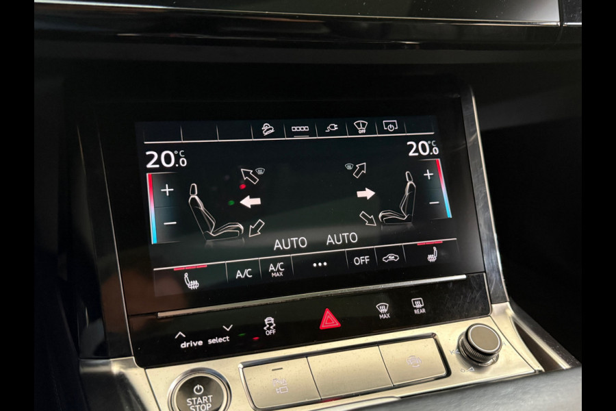 Audi e-tron 55 quattro S-line edition 95 kWh | 408PK | Pano | Trekhaak | 360 | Ambient+ |MMI+ | HuD |Tour Pakket | Luchtvering