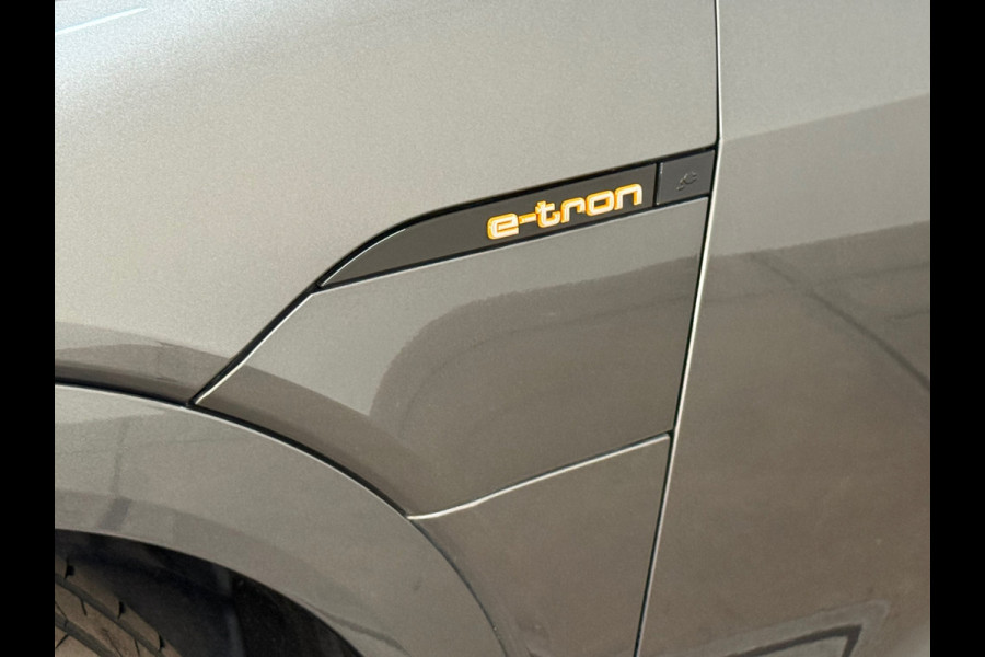 Audi e-tron 55 quattro S-line edition 95 kWh | 408PK | Pano | Trekhaak | 360 | Ambient+ |MMI+ | HuD |Tour Pakket | Luchtvering