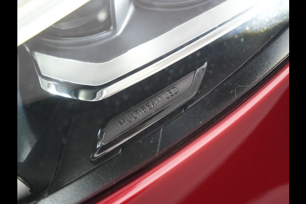 Mercedes-Benz A-Klasse 250 e Premium PHEV 218pk Dealer O.H | Trekhaak Af Fabriek | Panodak | Adaptive Cruise | Multibeam LED | Burmester Audio | 360 Camera | Lederen Sportstoelen Massage & Memory | Keyless | Stuur & Stoelverwarming | Apple Carplay |  Navigatie | Virtual | DAB | 18"L.M | Plug In Hybrid |