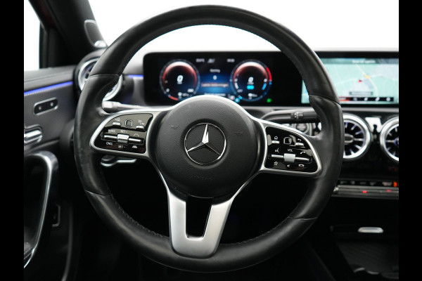 Mercedes-Benz A-Klasse 250 e Premium PHEV 218pk Dealer O.H | Trekhaak Af Fabriek | Panodak | Adaptive Cruise | Multibeam LED | Burmester Audio | 360 Camera | Lederen Sportstoelen Massage & Memory | Keyless | Stuur & Stoelverwarming | Apple Carplay |  Navigatie | Virtual | DAB | 18"L.M | Plug In Hybrid |