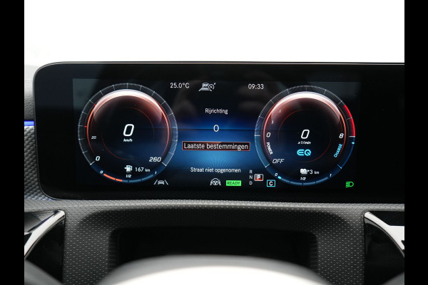 Mercedes-Benz A-Klasse 250 e Premium PHEV 218pk Dealer O.H | Trekhaak Af Fabriek | Panodak | Adaptive Cruise | Multibeam LED | Burmester Audio | 360 Camera | Lederen Sportstoelen Massage & Memory | Keyless | Stuur & Stoelverwarming | Apple Carplay |  Navigatie | Virtual | DAB | 18"L.M | Plug In Hybrid |