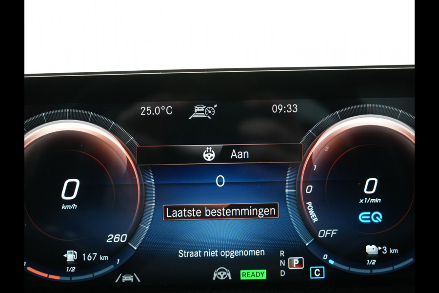 Mercedes-Benz A-Klasse 250 e Premium PHEV 218pk Dealer O.H | Trekhaak Af Fabriek | Panodak | Adaptive Cruise | Multibeam LED | Burmester Audio | 360 Camera | Lederen Sportstoelen Massage & Memory | Keyless | Stuur & Stoelverwarming | Apple Carplay |  Navigatie | Virtual | DAB | 18"L.M | Plug In Hybrid |