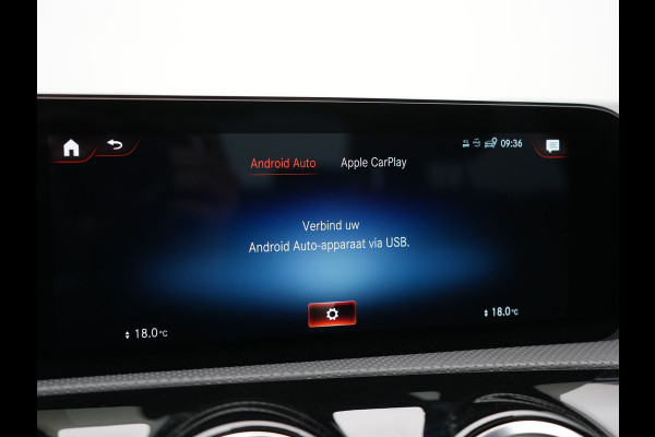 Mercedes-Benz A-Klasse 250 e Premium PHEV 218pk Dealer O.H | Trekhaak Af Fabriek | Panodak | Adaptive Cruise | Multibeam LED | Burmester Audio | 360 Camera | Lederen Sportstoelen Massage & Memory | Keyless | Stuur & Stoelverwarming | Apple Carplay |  Navigatie | Virtual | DAB | 18"L.M | Plug In Hybrid |