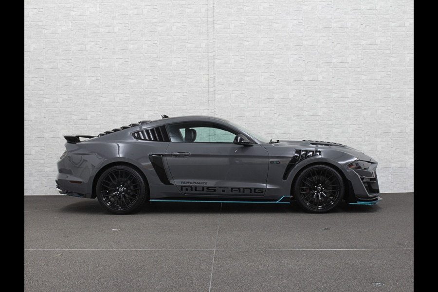Ford Mustang V8 Shelby GT 500 Replica | 450pk | Brembo | EU Auto | ACC | Stoelventilatie | Ex BPM | Prijs incl. Bpm 53850,= | 10-traps Automaat | RVS Sportuitlaat | Fighter Jet Grey |