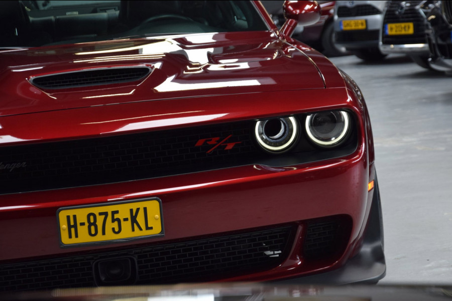 Dodge CHALLENGER R/T SCAT PACK 6.4 ltr V8 492PK