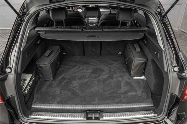 Mercedes-Benz GLC 300e 4M AMG 360° Distronic Plus Pano Elek Trekhaak