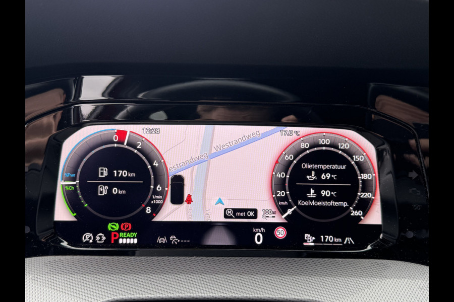 Volkswagen Golf 1.5 eHybrid 204PK PHEV 50 JAREN EDITIE CAMERA/ALCANTARA/TREKHAAK/HEAD-UP