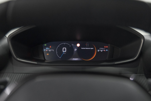 Peugeot 2008 1.2 Hybrid 145 Allure | Apple Carplay | Climate Control | Parkeersensoren Voor + Achter