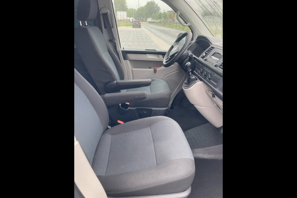 Volkswagen Transporter 2.0 TDI L2H2 Comfortline Airco Cruise control Parkeersensoren