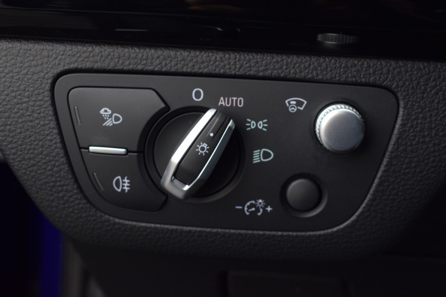 Audi Q5 55 TFSI e S-line | Luchtvering | Pano | RS stoelen | B&O | Head-Up | Trekhaak
