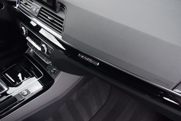 Audi Q5 55 TFSI e S-line | Luchtvering | Pano | RS stoelen | B&O | Head-Up | Trekhaak