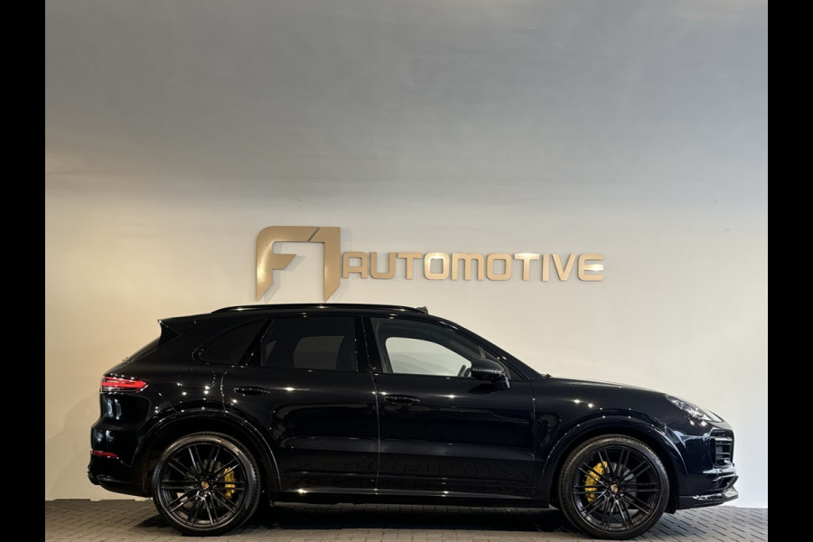 Porsche Cayenne 3.0 E-Hybrid Pano|Techart|360|Stoelventilatie|Sportdesign|PDLS+