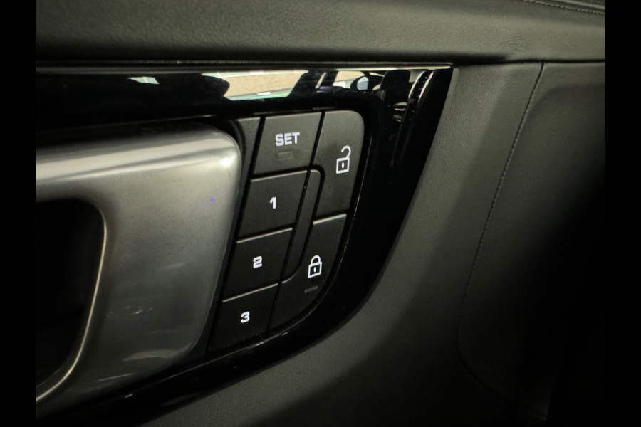Porsche Cayenne 3.0 E-Hybrid Pano|Techart|360|Stoelventilatie|Sportdesign|PDLS+