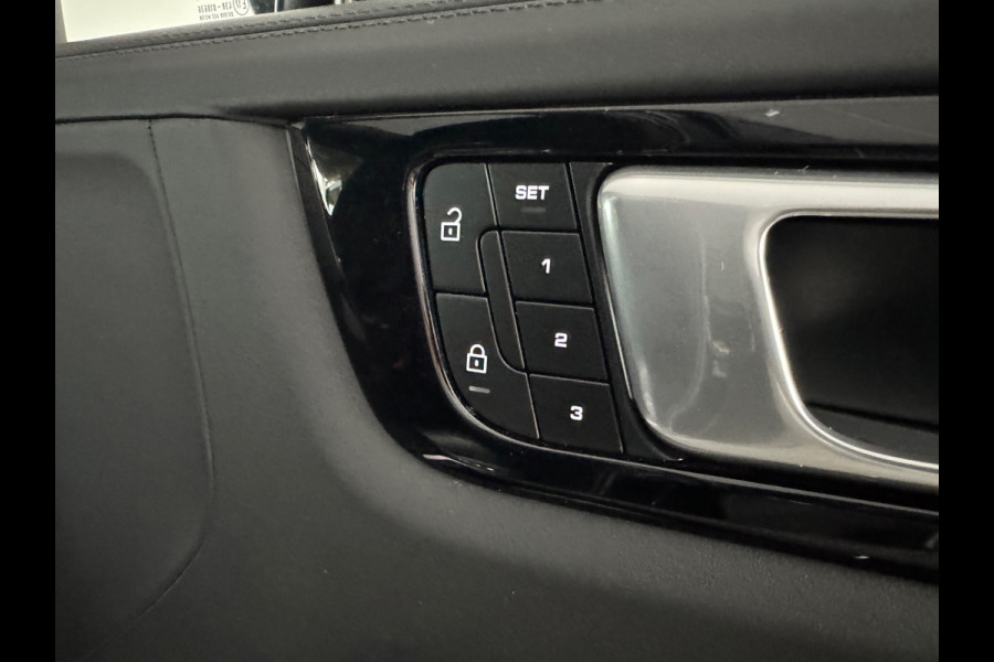 Porsche Cayenne 3.0 E-Hybrid Pano|Techart|360|Stoelventilatie|Sportdesign|PDLS+